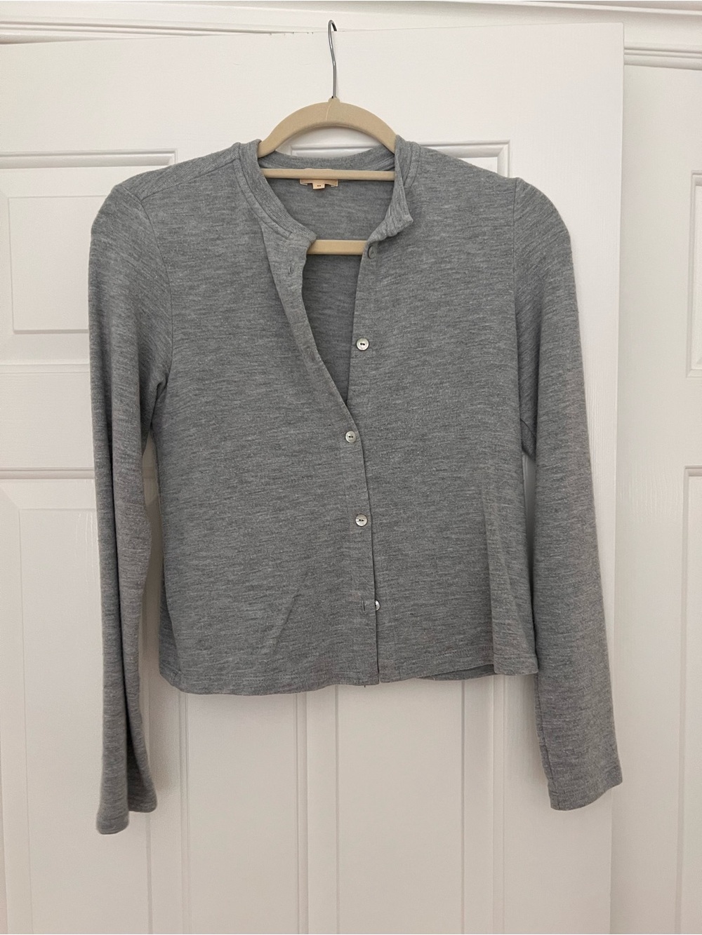 DONNI. Light Grey Button-Front Women's Cardigan